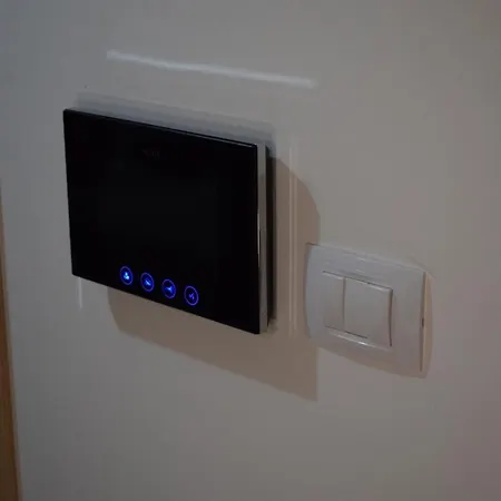 Gabriela & Marjan Luxury Self Check-in Flatiron *