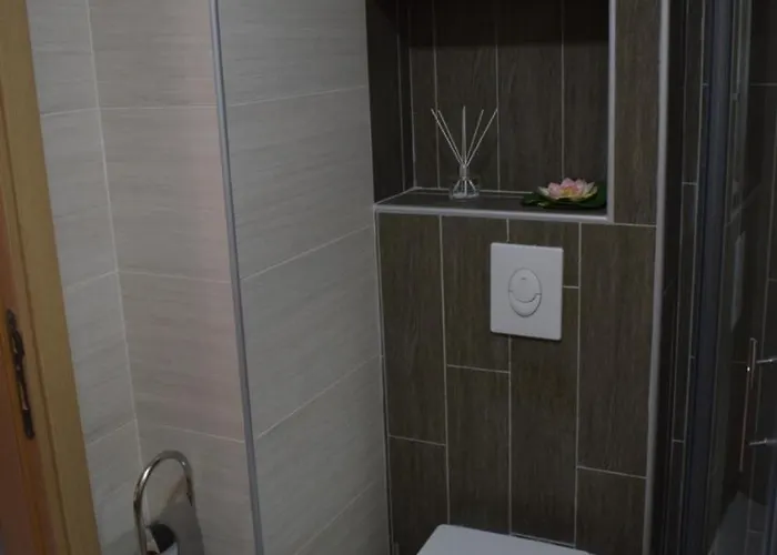 Gabriela & Marjan Luxury Self Check-in Flatiron Apartment