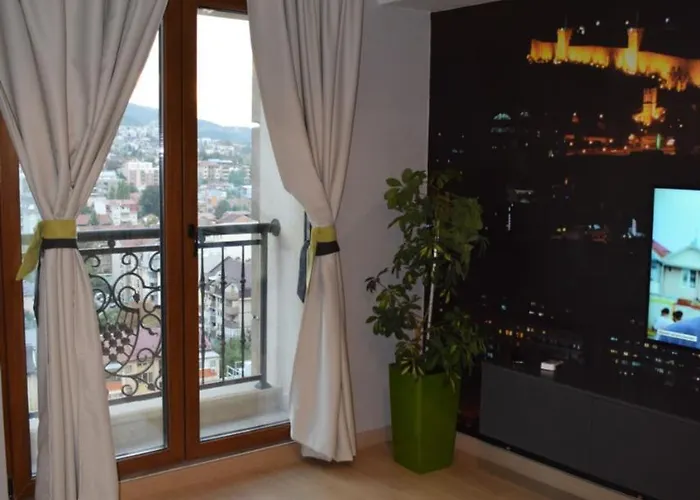 Gabriela & Marjan Luxury Self Check-in Flatiron * Skopje